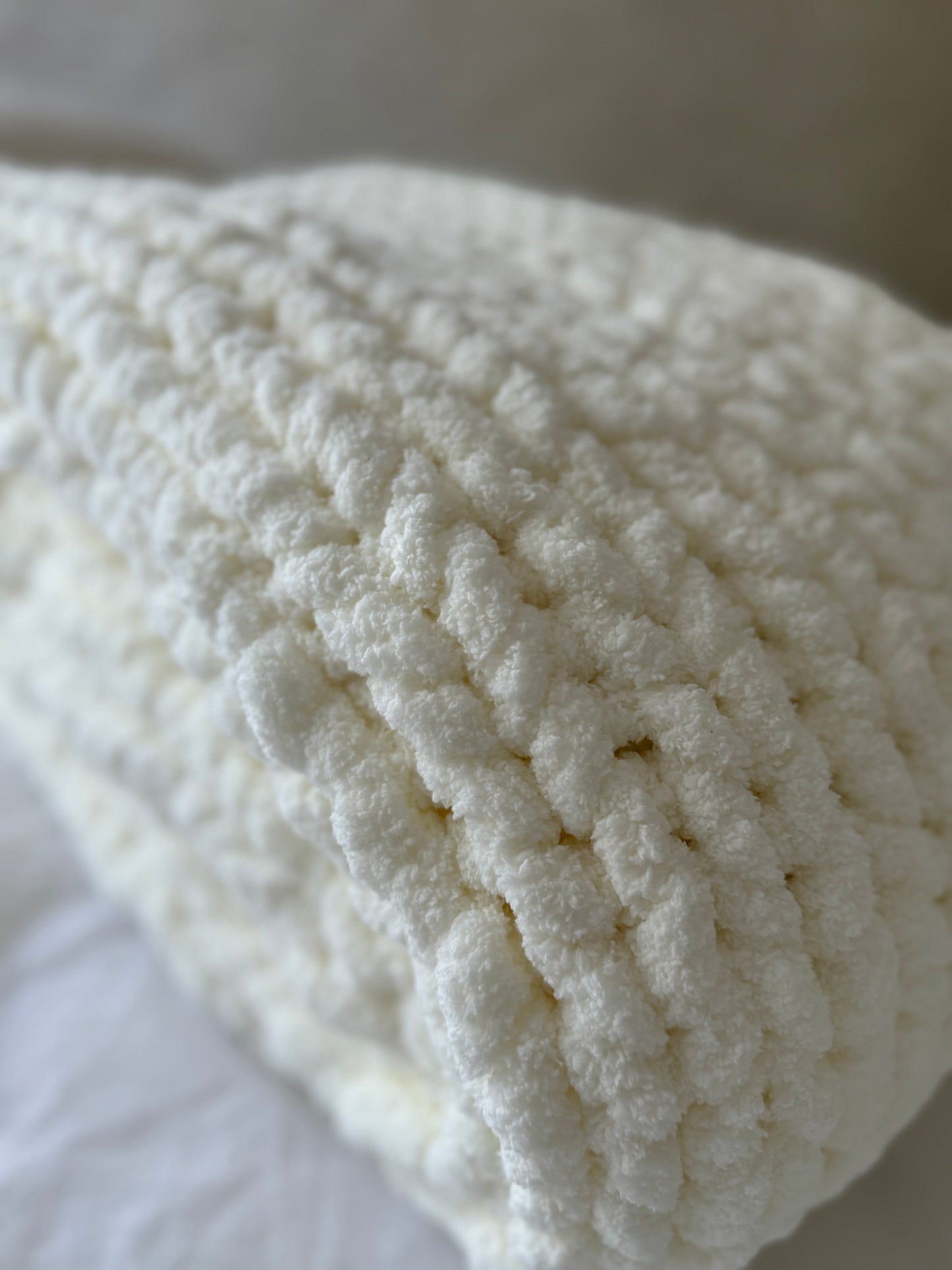 Chenile Chunky Blanket